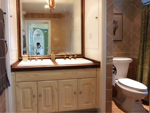选购优质浴室柜不能忽略的五个方面