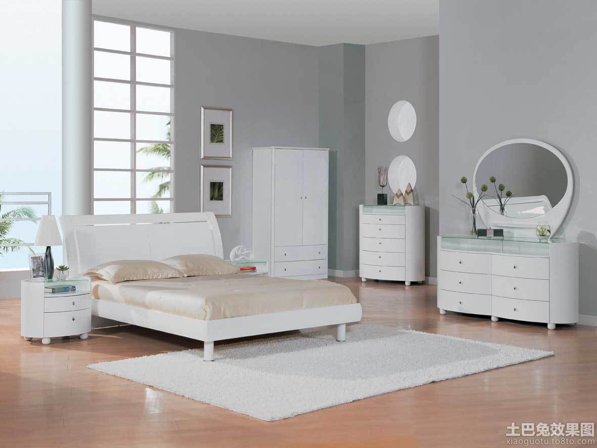 白色家具配地板图片装修效果图_第8张