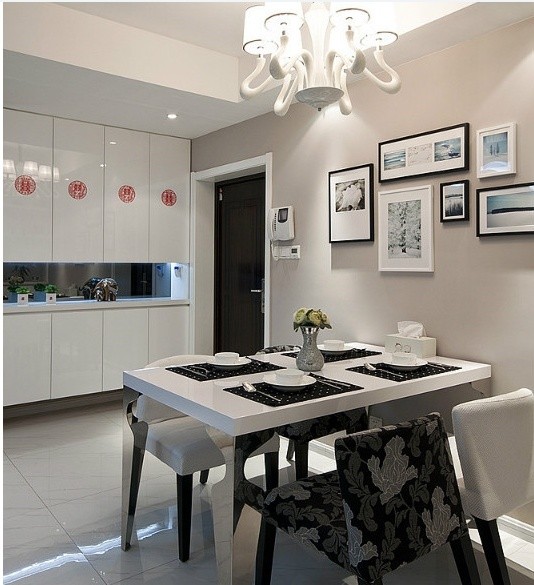 现代风格餐厅照片墙装修效果图装修效果图_第