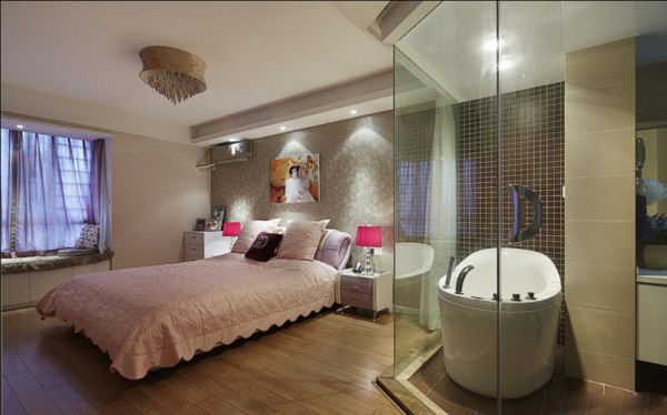 卧室玻璃卫生间隔断设计装修效果图